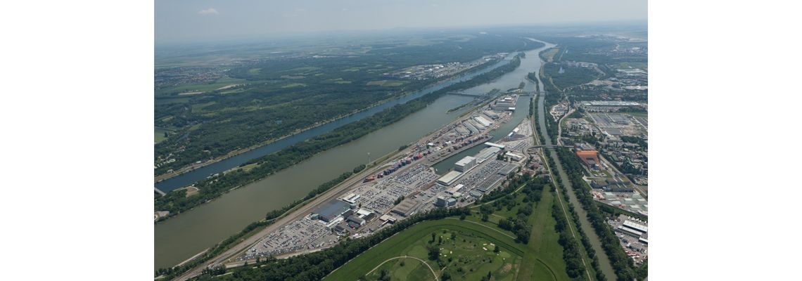 Eines der erfolgreichsten Projekte der Wien Holding ist das 2006 gestartete Ausbauprogramm des Hafen Wien