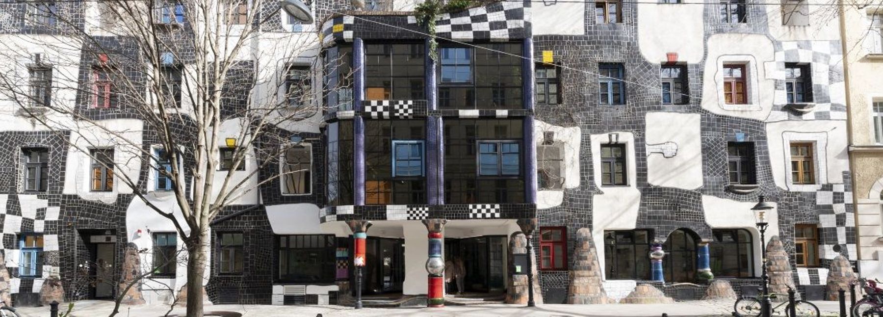 Das KunstHausWien hat seit 29. Februar 2024 wieder geöffnet!