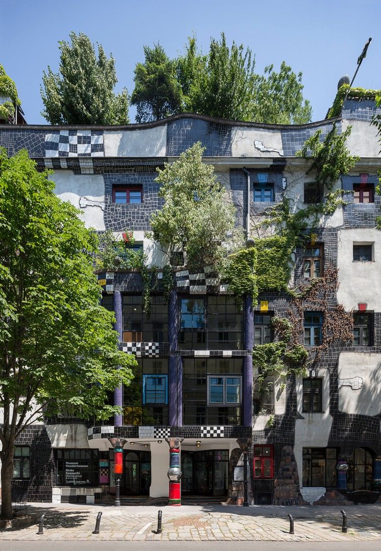 KunstHausWien Fassade