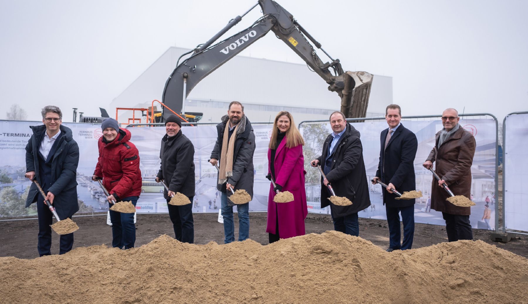 Spatenstich Fernbusterminal