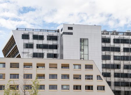 Moderner Bau der STAR22.
