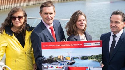 v.l.n.r. Ulli Sima, Peter Hanke, Vera Hofbauer, Kurt Gollowitzer